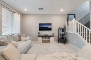 Photo #3: 2773845 Listing 