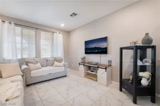 Photo #4: 2773845 Listing 