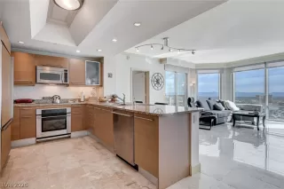 Photo #5: 2773892 Listing 