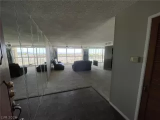 Photo #1: 2773917 Listing 