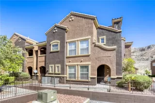 Photo #5: 2773944 Listing 