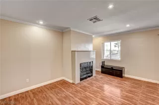 Photo #3: 2773989 Listing 