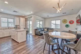 Photo #3: 2774006 Listing 