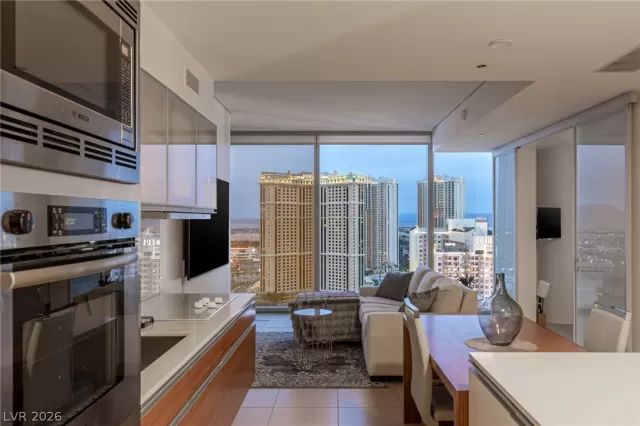 MLS: 2774033 Condo For Sale