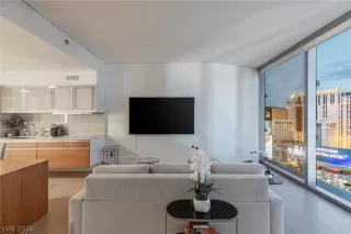 Photo #4: 2774033 Listing 