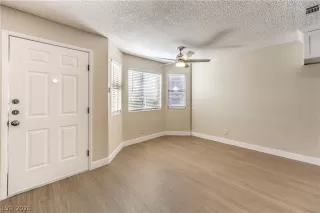 Photo #6: 2774088 Listing 