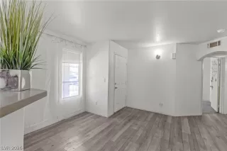 Photo #6: 2774094 Listing 