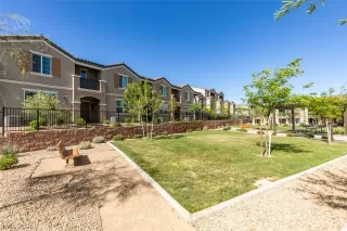 Photo #1: 2774095 Listing 