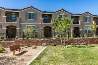 Photo #2: 2774095 Listing 