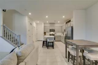 Photo #3: 2774095 Listing 