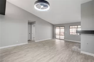 Photo #5: 2774099 Listing 