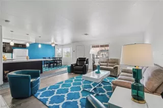 Photo #2: 2774112 Listing 