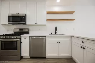 Photo #1: 2774175 Listing 