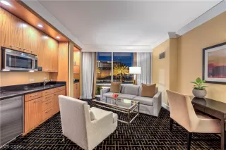 Photo #1: 2774179 Listing 