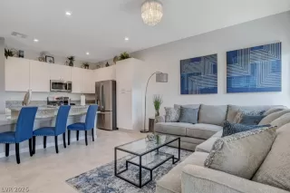 Photo #6: 2774182 Listing 