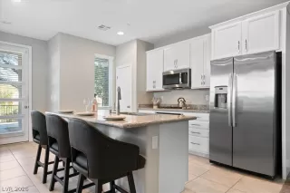 Photo #4: 2774195 Listing 