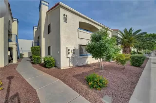 Photo #3: 2774207 Listing 