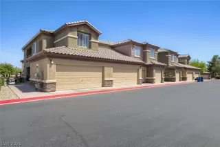 Browse active condo listings in SKYPOINTE