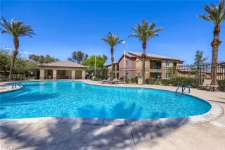 Photo #1: 2774303 Listing 