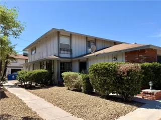 Photo #1: 2774366 Listing 