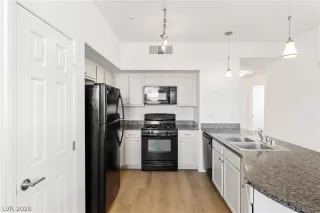 Photo #5: 2774395 Listing 