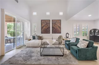 Photo #1: 2774442 Listing 