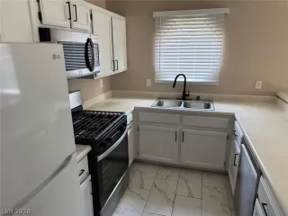 Photo #6: 2774461 Listing 