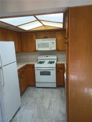 Photo #2: 2774479 Listing 