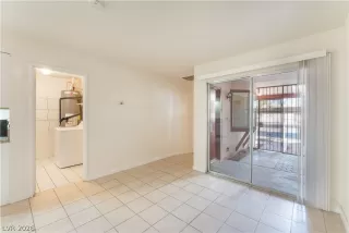 Photo #5: 2774483 Listing 