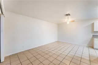 Photo #4: 2774488 Listing 