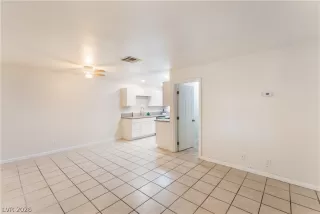 Photo #5: 2774488 Listing 