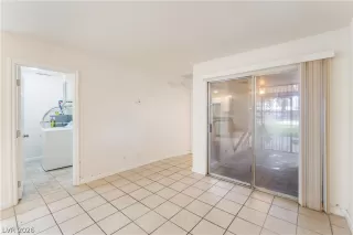 Photo #6: 2774488 Listing 