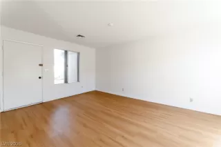 Photo #6: 2774492 Listing 