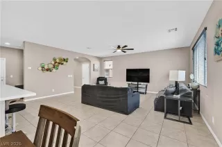 Photo #4: 2774504 Listing 