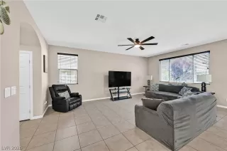 Photo #5: 2774504 Listing 