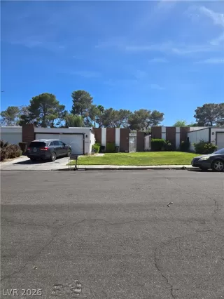 Primary Photo for MLS#: 2774505