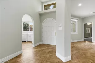 Photo #3: 2774535 Listing 