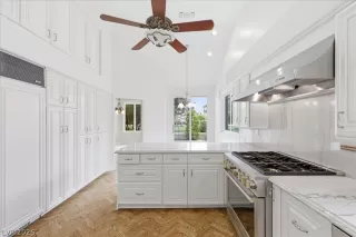 Photo #4: 2774535 Listing 