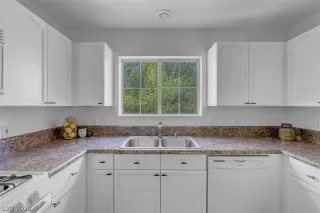 Photo #1: 2774547 Listing 