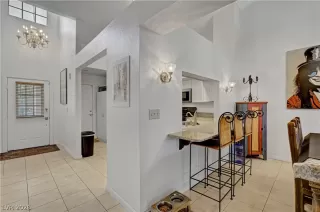 Photo #5: 2774570 Listing 