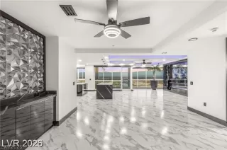 Photo #5: 2774592 Listing 