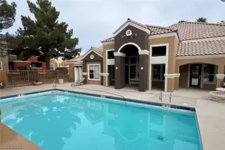 Photo #1: 2774605 Listing 