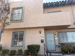 Photo #1: 2774608 Listing 