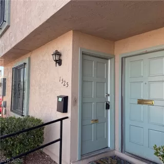 Photo #2: 2774608 Listing 