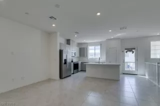 Photo #6: 2774611 Listing 