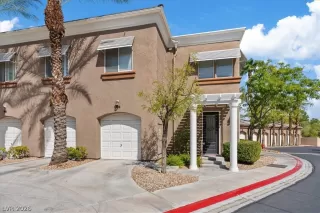 Photo #2: 2774619 Listing 