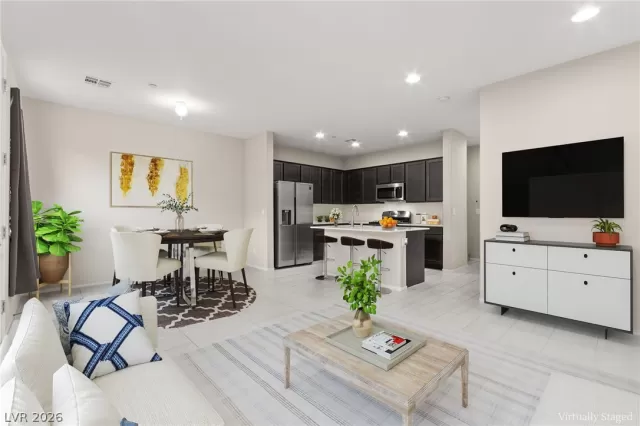 MLS: 2774653 Condo For Sale