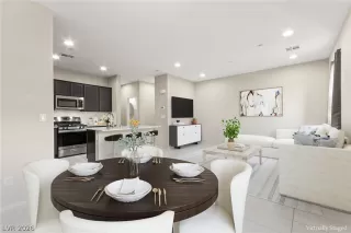 Photo #1: 2774653 Listing 