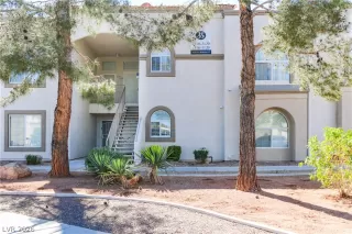 Photo #1: 2774666 Listing 