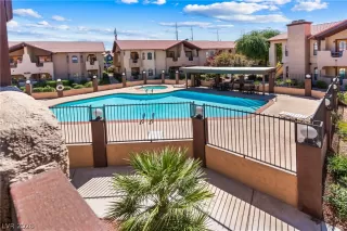 Photo #1: 2774675 Listing 